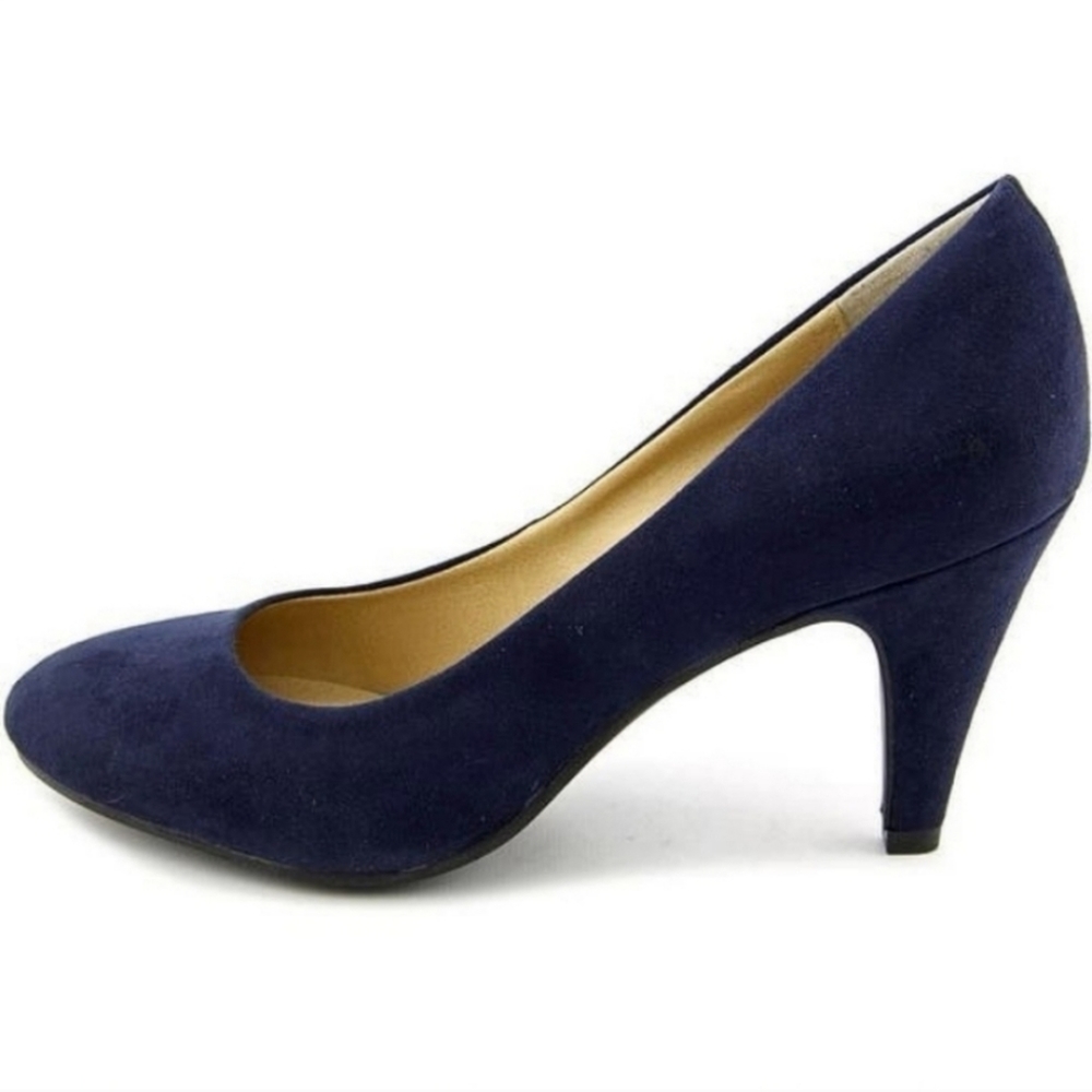American Rag Felix Closed Toe Classic Pump Heels Navy Blue - Picture 2 of 16